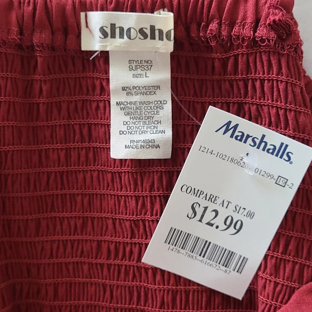 Red jumper - Picture 4 of 5